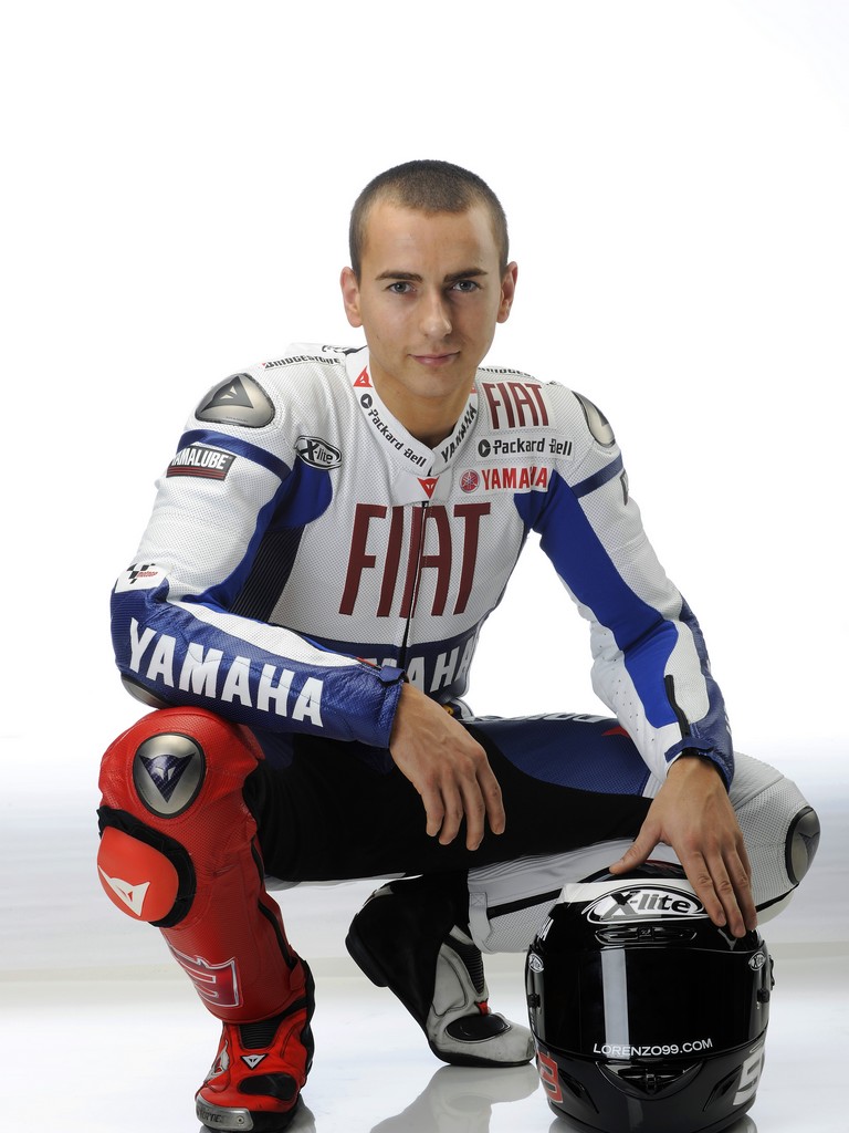 PRESENTAZIONE FIAT YAMAHA 2009