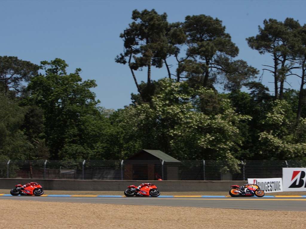 MOTOGP LE MANS RACE