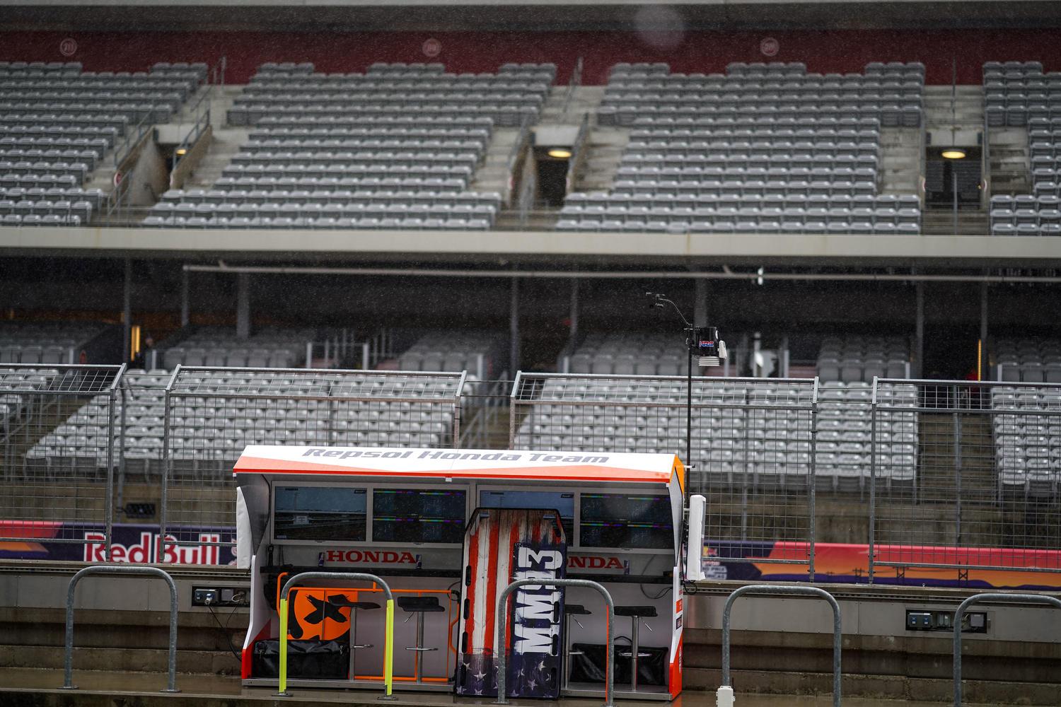 MotoGP Austin Girl