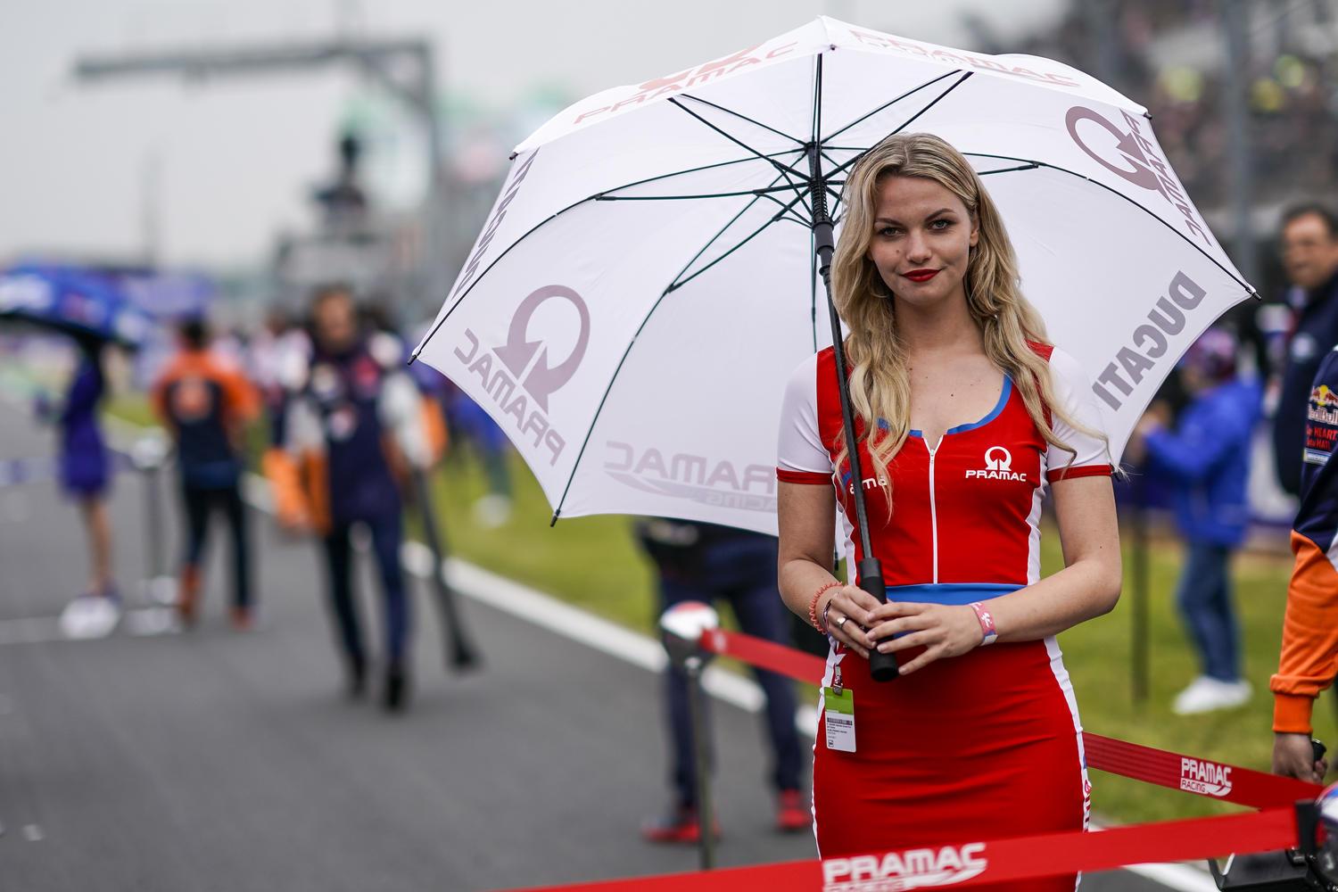 MotoGP Le Mans Girl