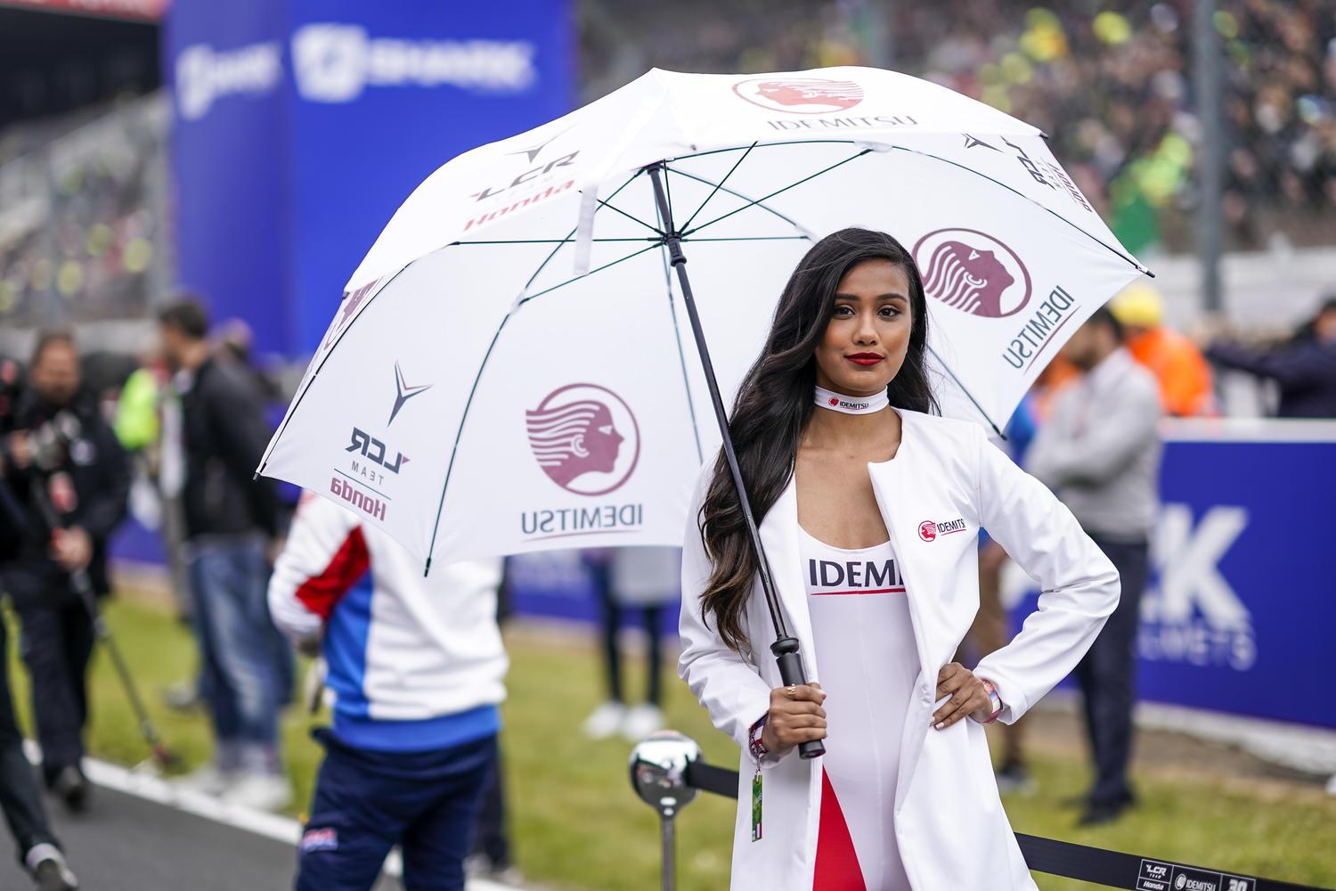MotoGP Le Mans Girl