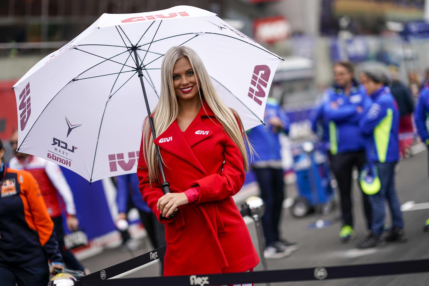 MotoGP Le Mans Girl