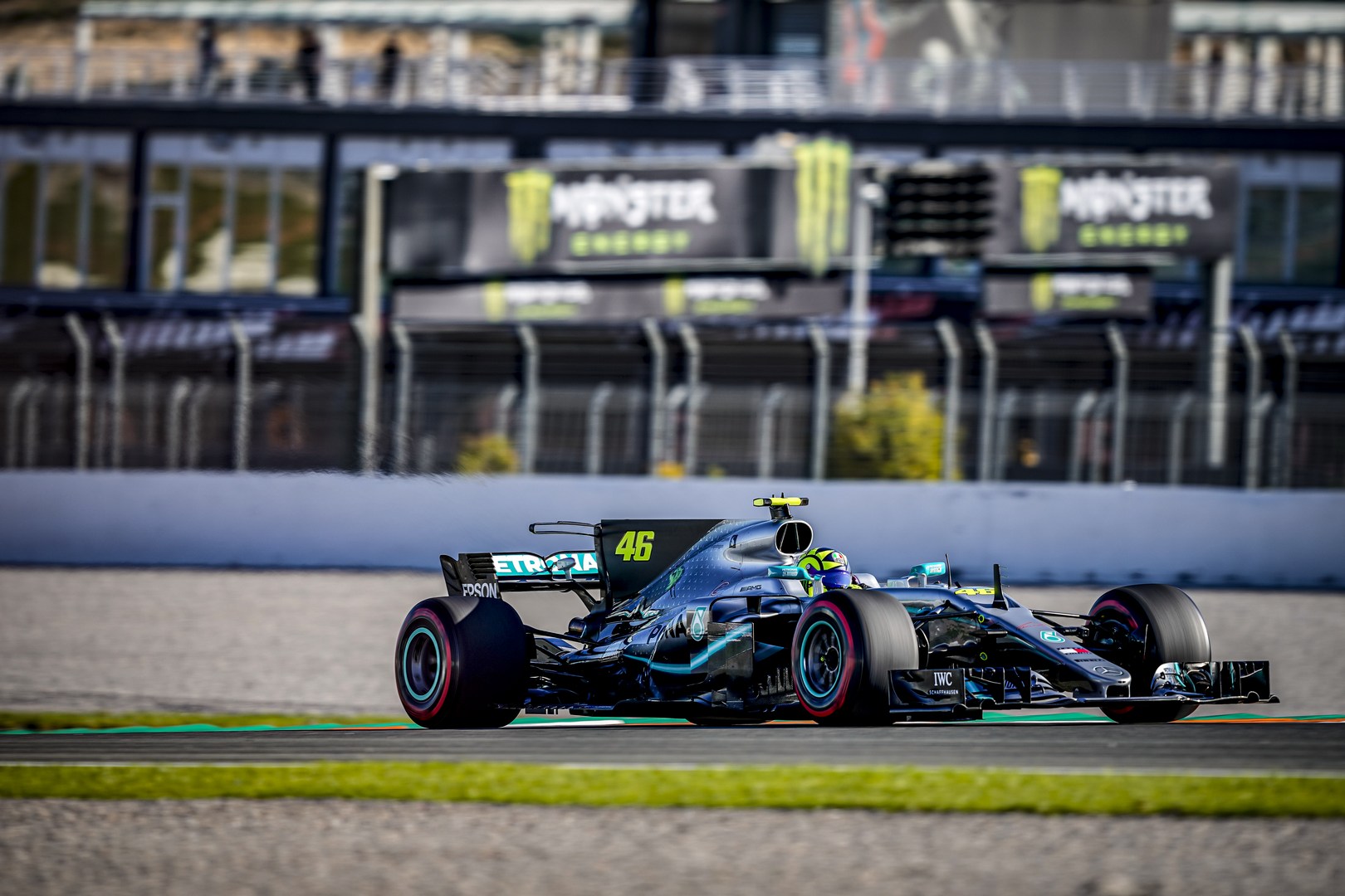 Rossi Hamilton F1 MotoGP Valencia