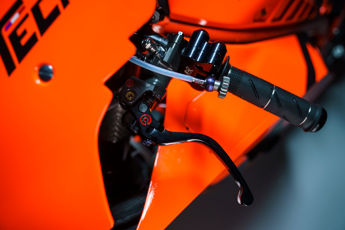 KTM RC16 2021