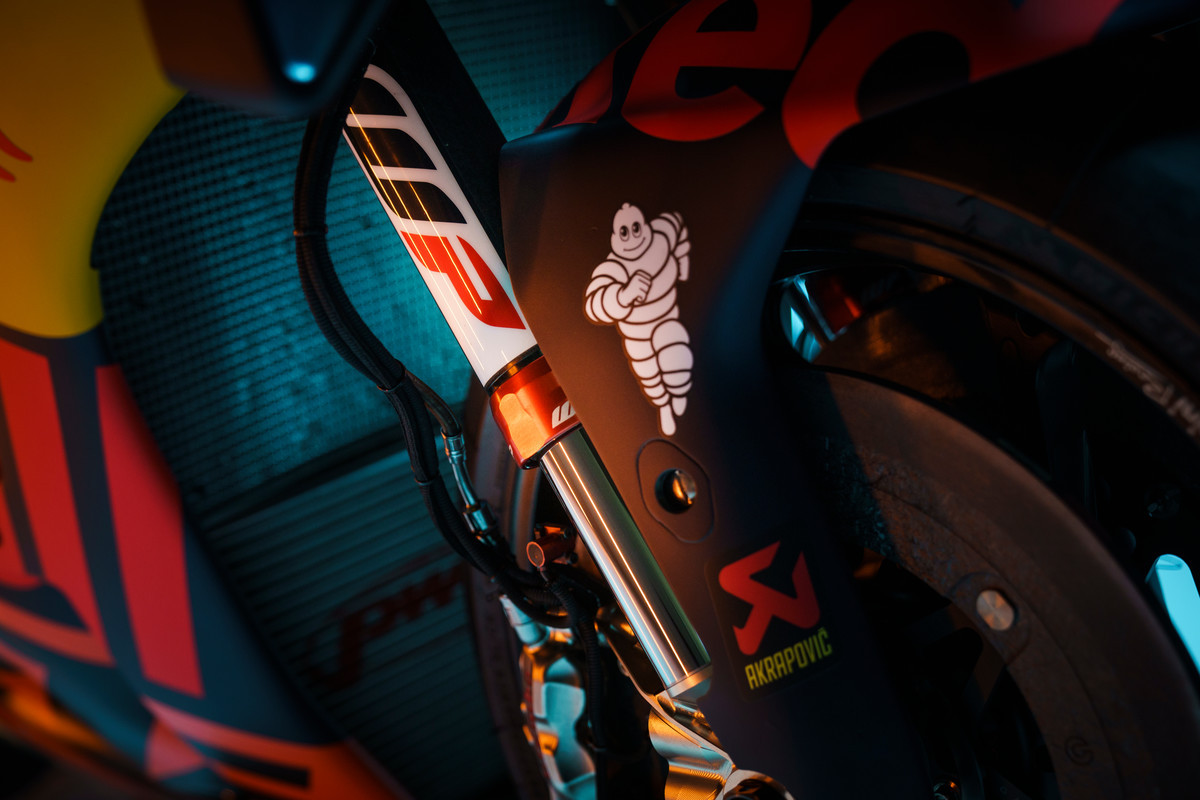 KTM Red Bull RC16 2021