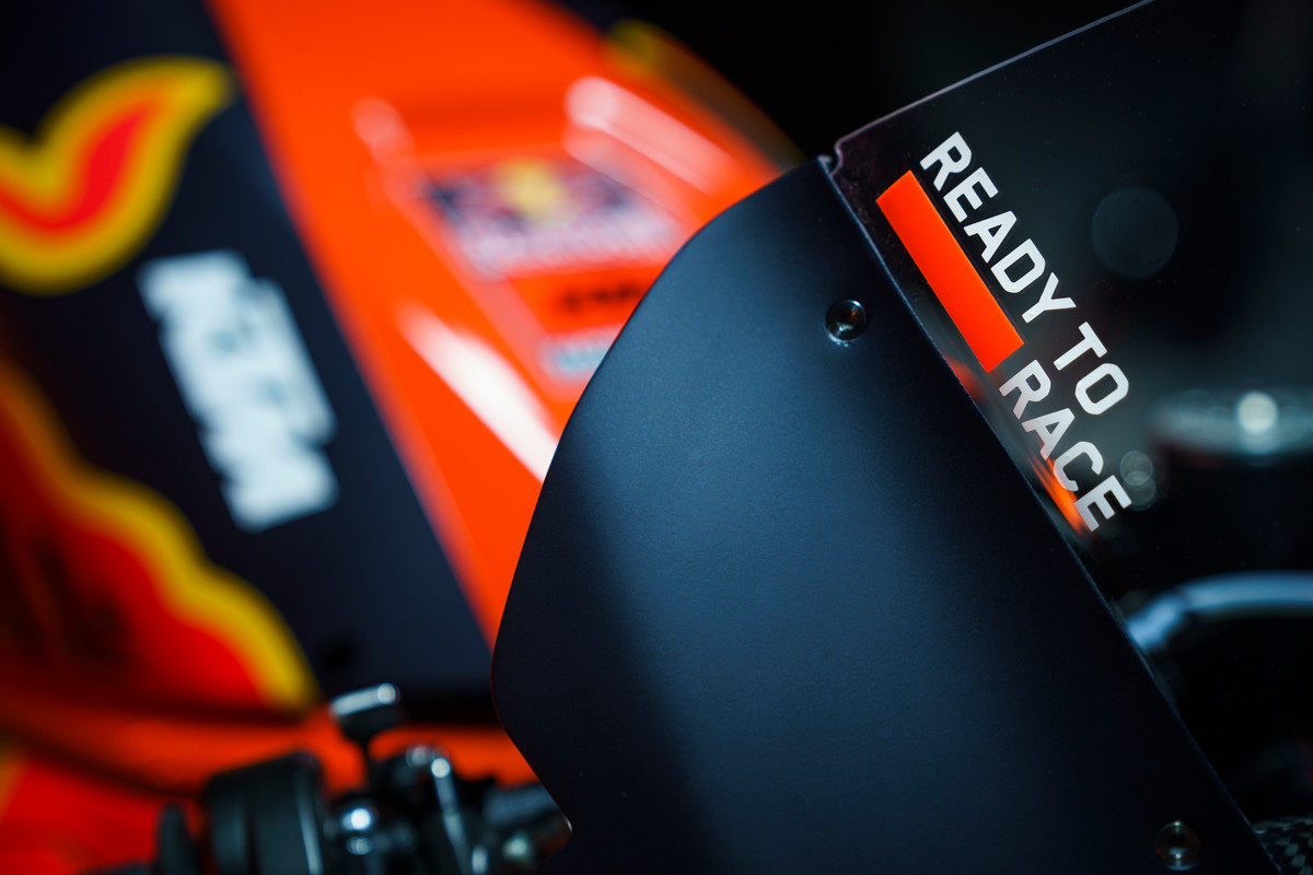 KTM Red Bull RC16 2021