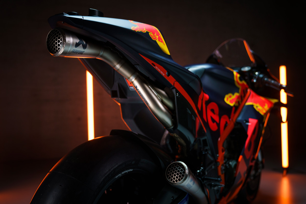 KTM Red Bull RC16 2021