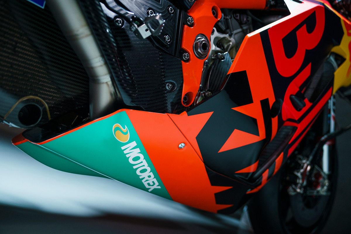 KTM Red Bull RC16 2021