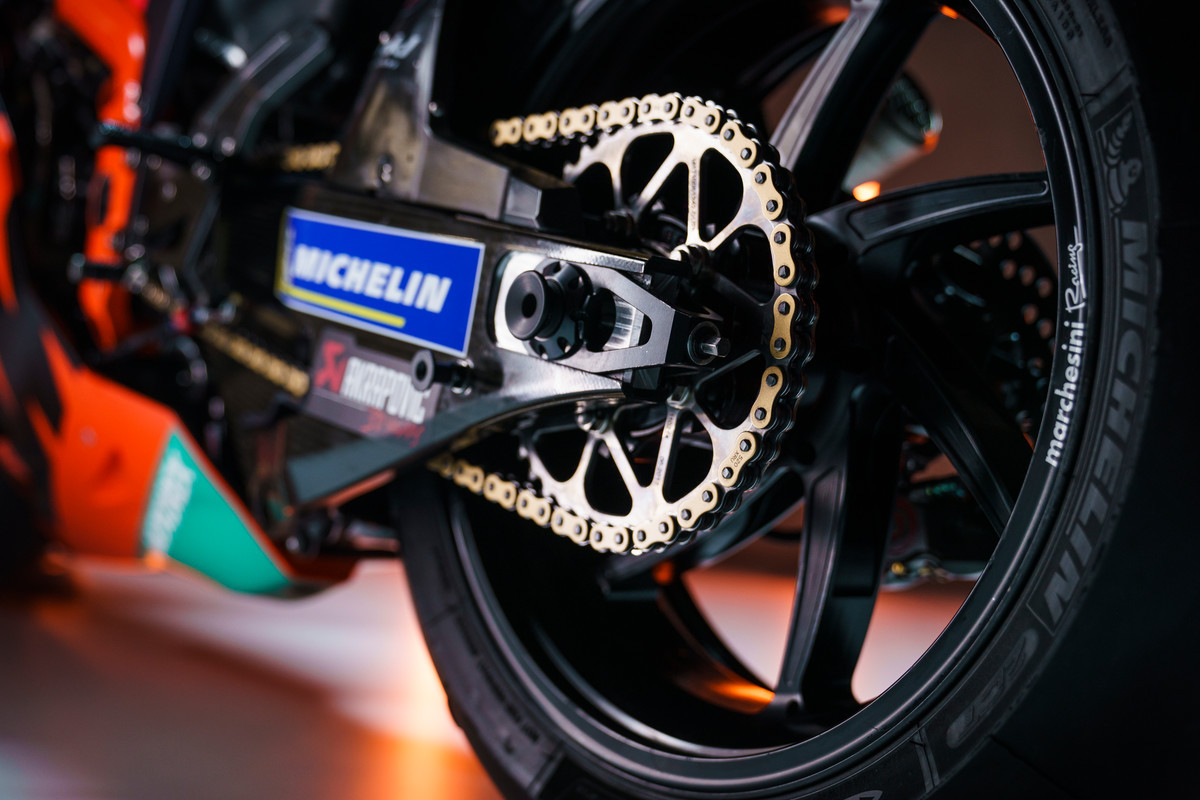 KTM Red Bull RC16 2021