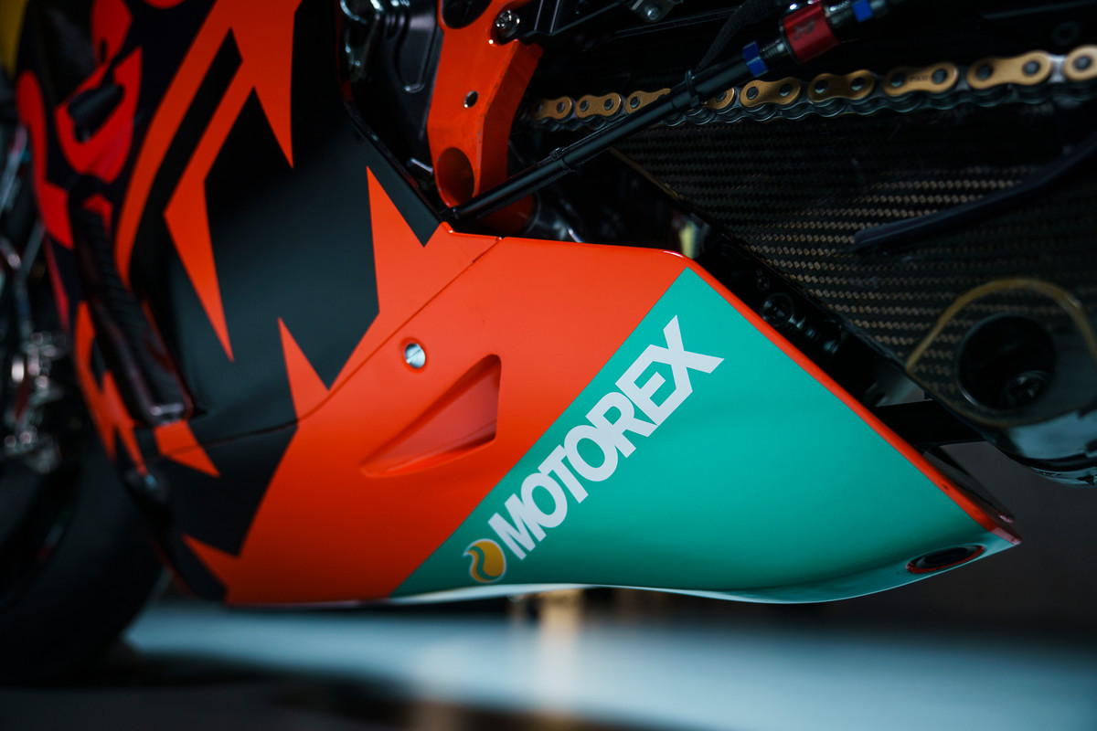 KTM Red Bull RC16 2021