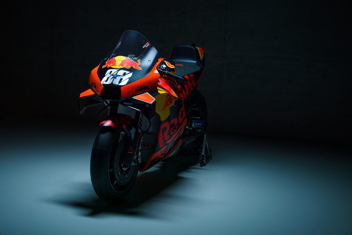 KTM Red Bull RC16 2021
