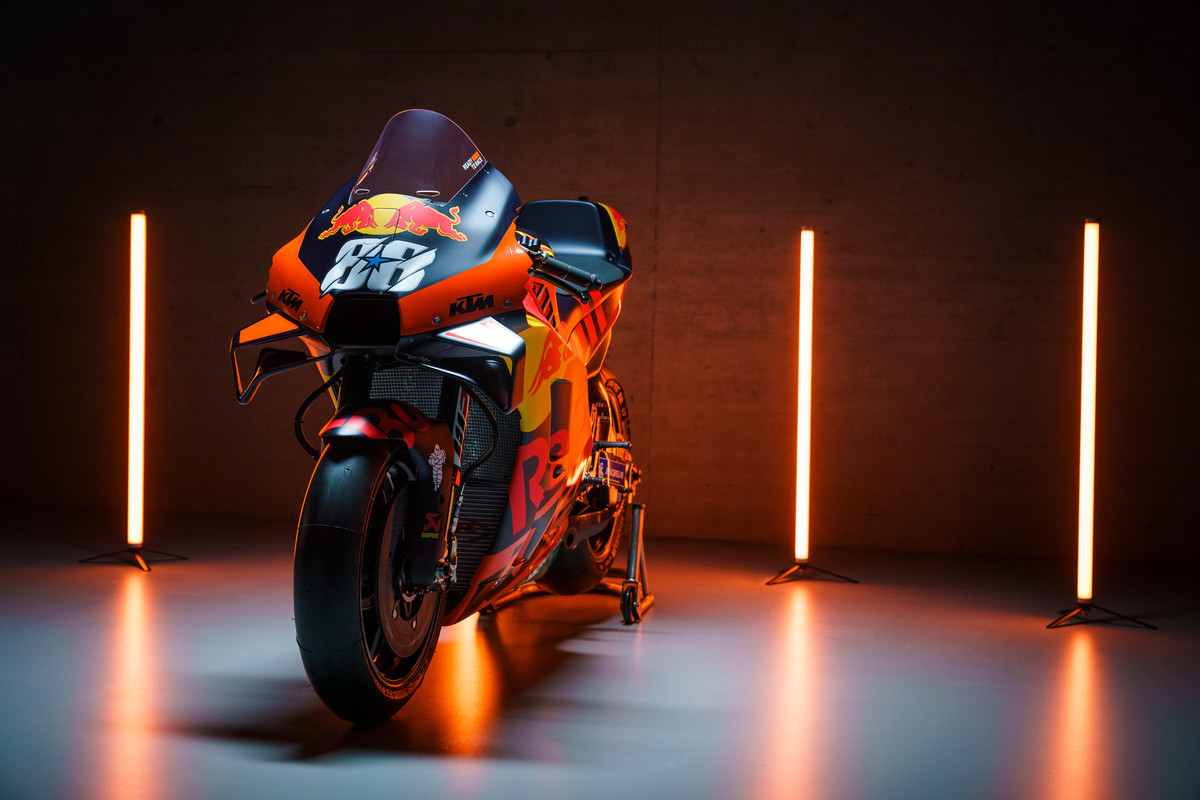KTM Red Bull RC16 2021