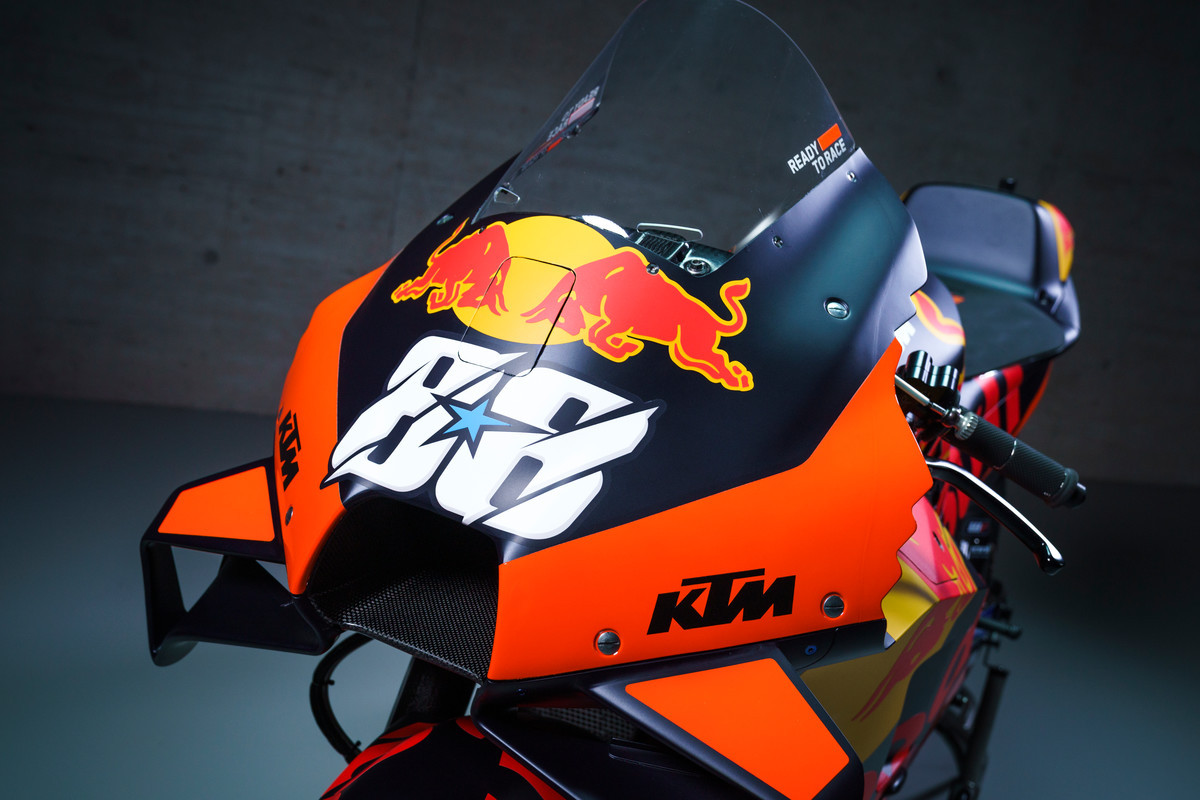 KTM Red Bull RC16 2021