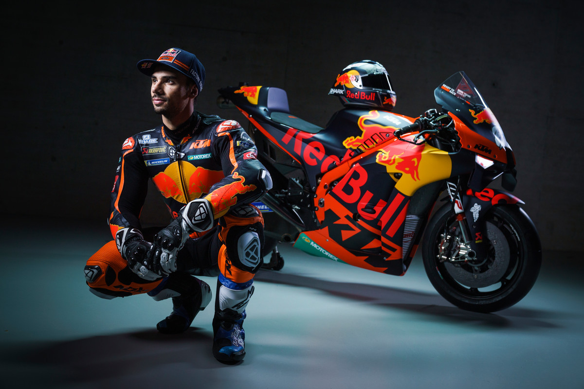 KTM Red Bull RC16 2021
