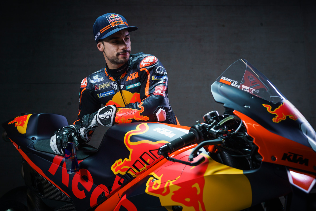 KTM Red Bull RC16 2021
