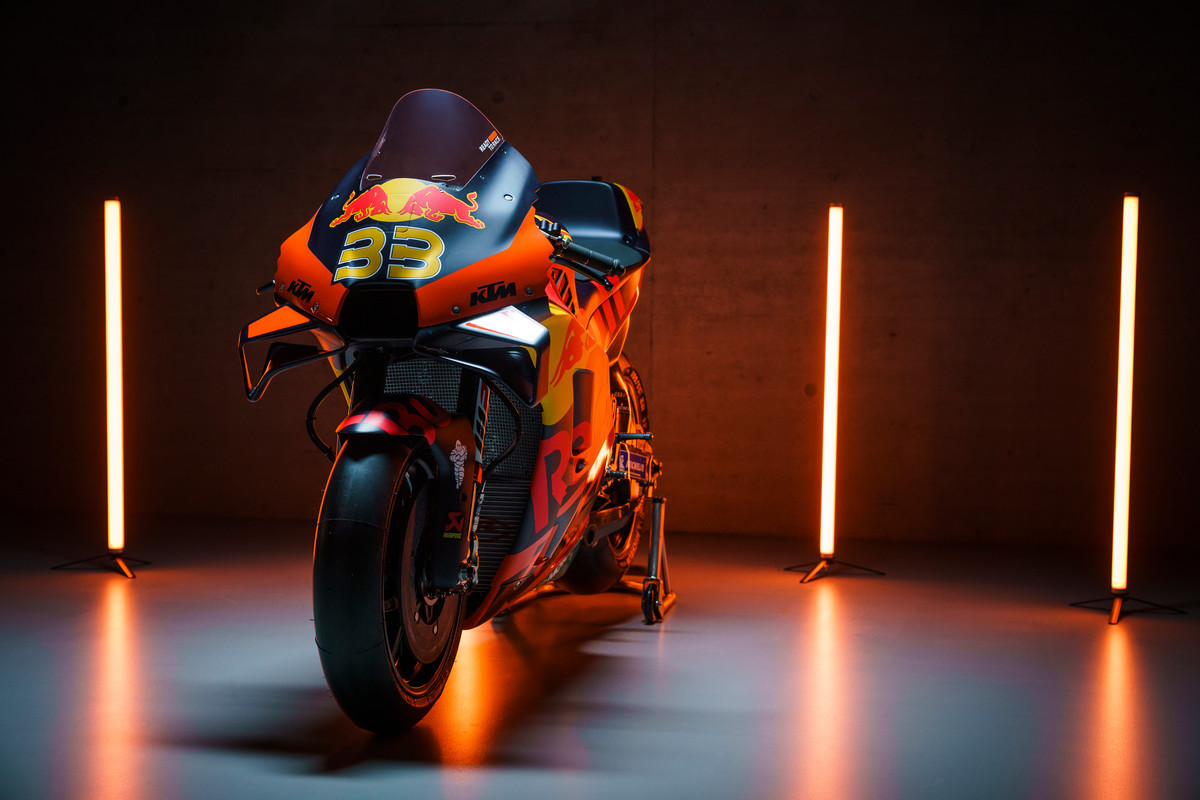KTM Red Bull RC16 2021
