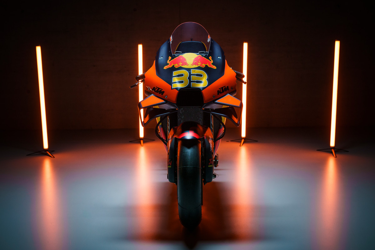 KTM Red Bull RC16 2021