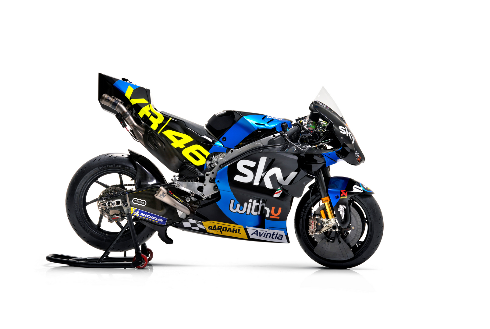 SkyVR46 Avintia