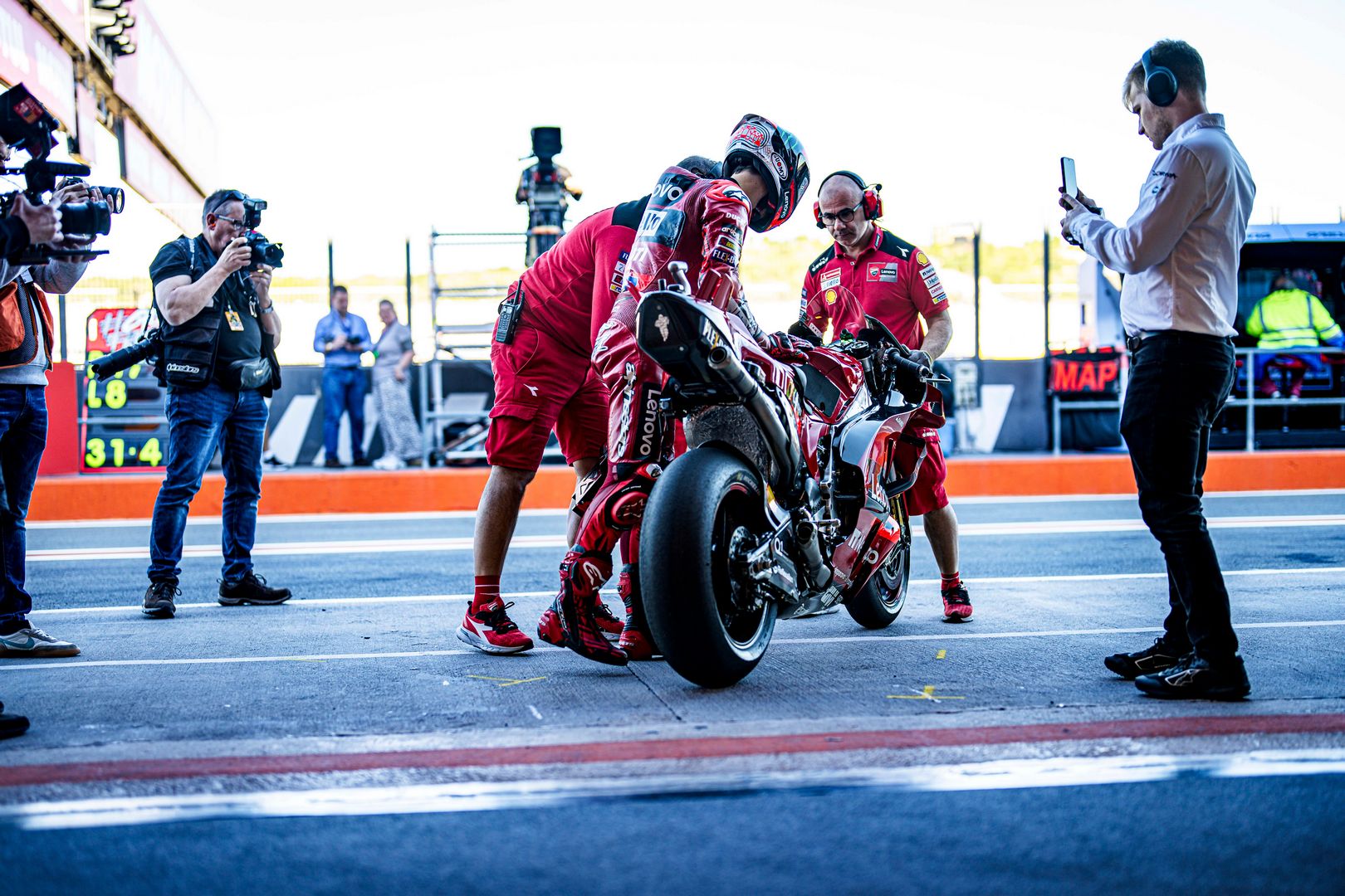 MotoGP Valencia Day_1
