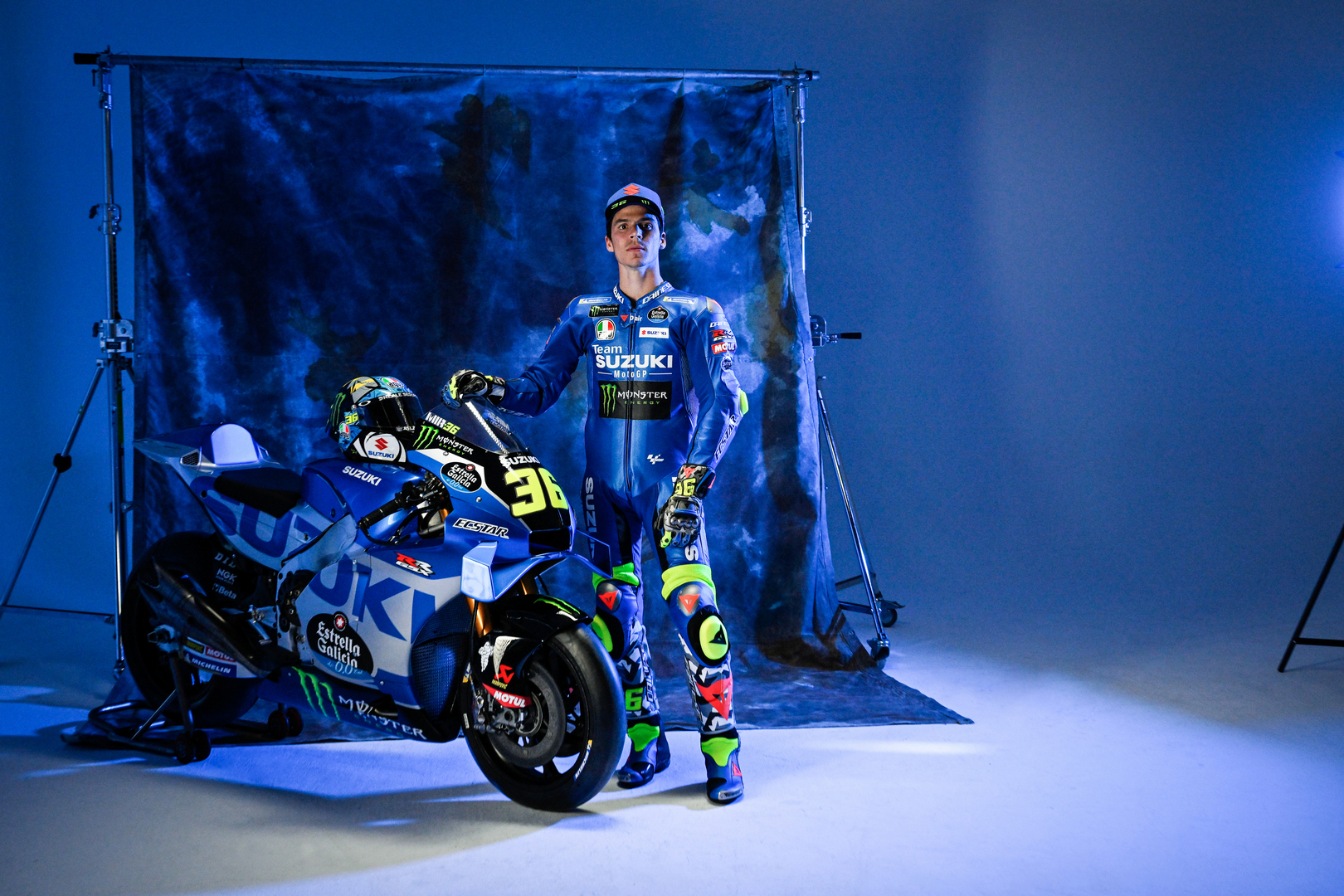 Suzuki Mir Rins