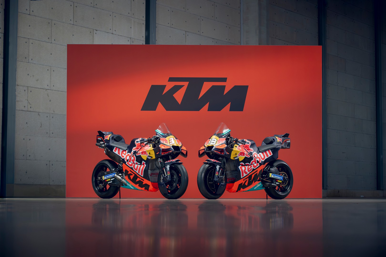 KTM Factory Tech3