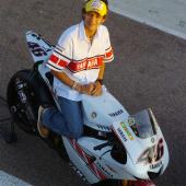 MotoGP – Ecco Rossi con la M1 ”Agostini”