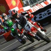 MotoGP – Checa vince il Barclaycard Superbikers del Motor Show