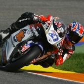 MotoGP – Valencia – Stoner vola fuori nell’ultima gara in Honda