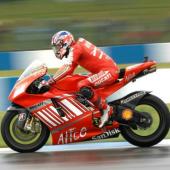 MotoGP – Donington Park – Stoner non si ferma più: vince e allunga in classifica
