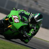 MotoGP – Valencia Day 1 – Randy De Puniet: ”La moto è migliorata molto”