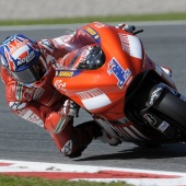 MotoGP – Barcellona QP1 – Casey Stoner ritorna in pole, Rossi nono