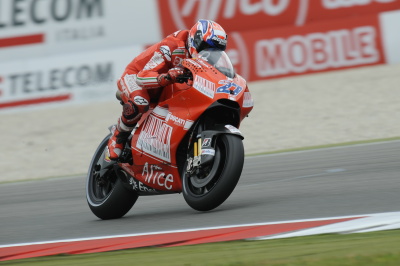 MotoGP – Assen QP1 – Piloti lenti ostacolano il giro veloce di Casey Stoner