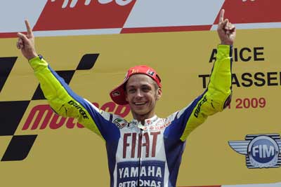 MotoGP – Valentino Rossi è lo sportivo più pagato in Italia