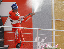 Valencia – MotoGP – Bayliss sul podio, Capirossi nono