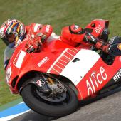MotoGP – Jerez QP1 – Disastro al via, pole di Capirossi