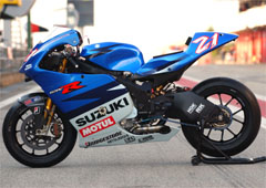 Katja Poensgen in pista con la Suzuki MotoGp….