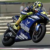 MotoGP – Qatar – Rossi la spunta su Melandri in un fantastico duello