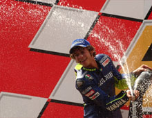 Estoril MotoGP – Rossi vince in solitario