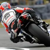 MotoGP – Donington Park Day 1 – Stoner spera nel bel tempo