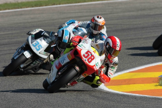 250cc – Valencia Warm Up – Simoncelli 1°, Aoyama 3°