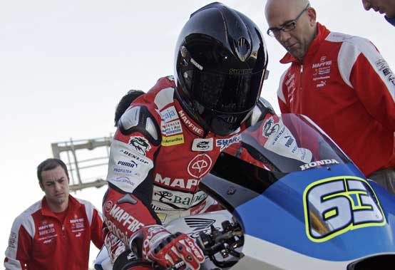 Moto2 – Test Valencia Day 1 – Sensazioni differenti per Julian Simon e Mike Di Meglio