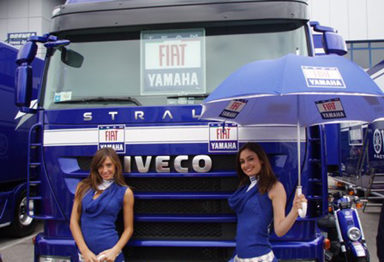 MotoGP – Il Team Fiat Yamaha riceve nuovi Camion da Iveco