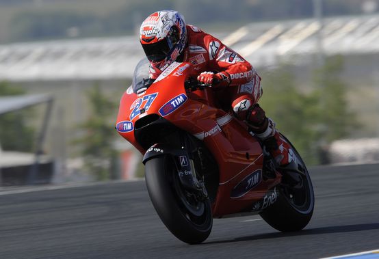 MotoGP – Le Mans Qualifiche – Casey Stoner: “Sono fiducioso per la gara”
