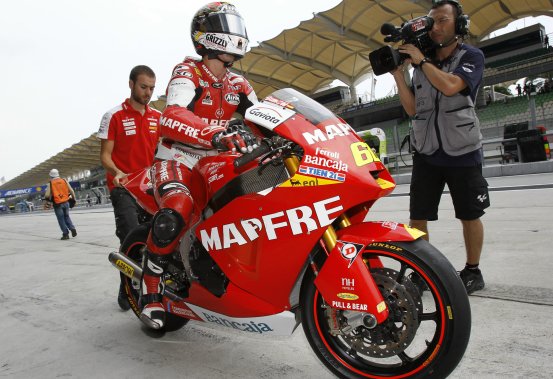 Moto2 – Sepang Qualifiche – Simon conquista la pole