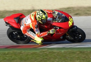 MotoGP – Valentino Rossi in pista a Misano con la WSB 1198