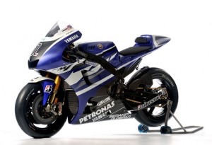MotoGP – Svelata la livrea Yamaha che utilizzeranno Lorenzo e Spies
