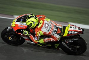 MotoGP – Losail Qualifiche – Valentino Rossi: “La spalla ci fa perdere cinque o sei decimi”