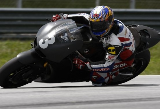 MotoGP – Anche Honda e Yamaha proveranno i prototipi 2012