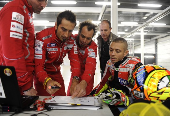 MotoGP: Guareschi “Le indicazioni di Rossi fondamentali per lo sviluppo della Ducati”