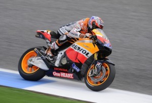 MotoGP Test Estoril, Casey Stoner: “Buone risposte dalla forcella 2011”